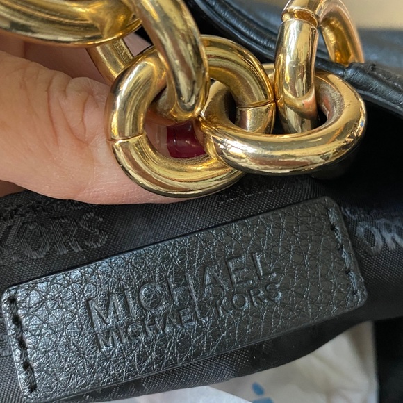 Michael Kors Fulton Chain Tote Black Pebbled Leather Handbag - Picture 13 of 13